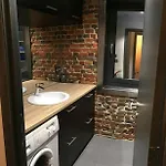 Duplex Style Industriel A Deux Pas De La Place