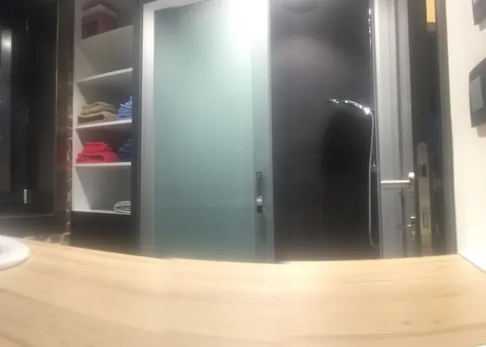 Duplex Style Industriel A Deux Pas De La Place * Bertrix