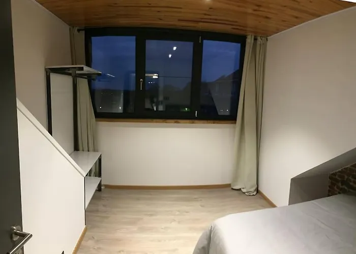 Appartement Duplex Style Industriel A Deux Pas De La Place Bertrix