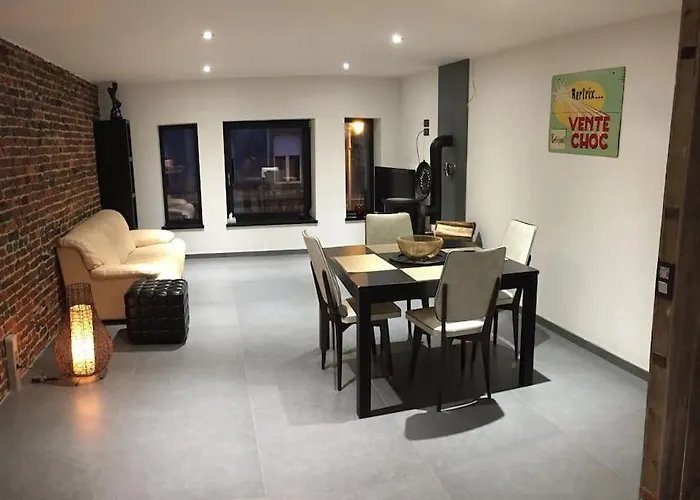 Appartement Duplex Style Industriel A Deux Pas De La Place Bertrix